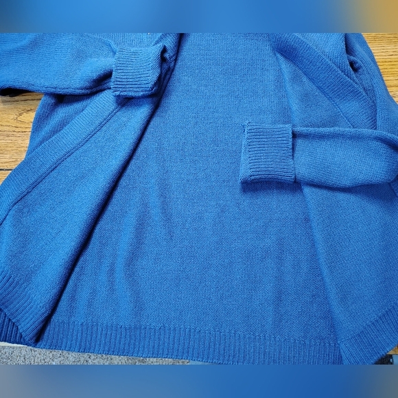 Ann Taylor women's Cardigan knitted,silver studs, oversized,cotton blend sz S. - Picture 12 of 16